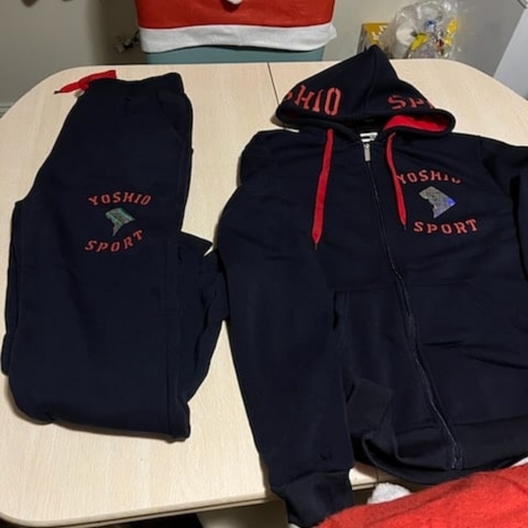 Yoshio sports wear - Picture 1 of 16